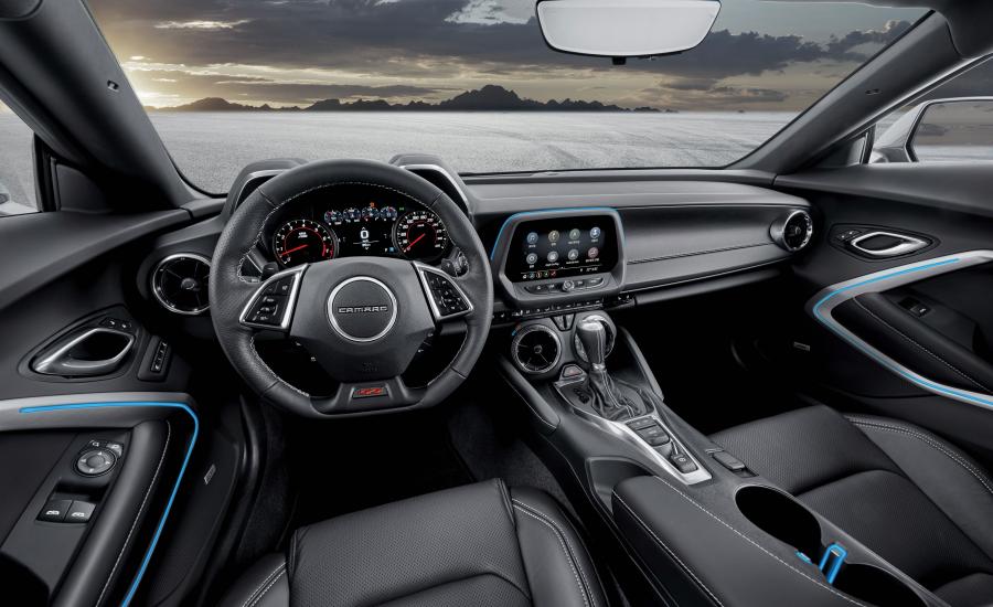 Торпедо Chevrolet Camaro SS 2018 года  (KR) (фото 9 из 20)